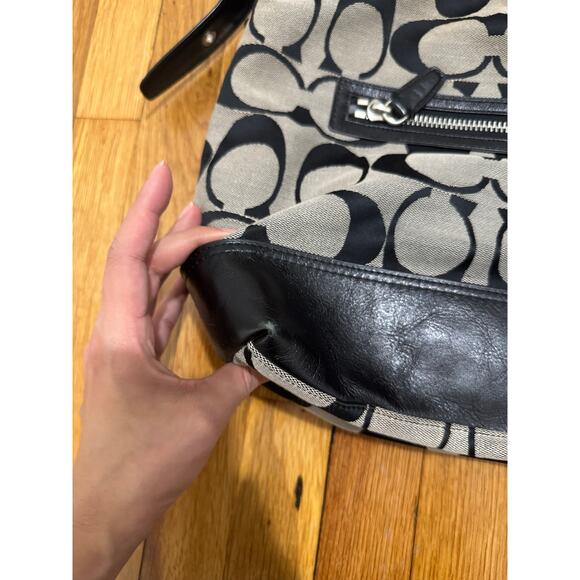 Coach Legacy Signature C Duffle Hobo Bag Tote Purse Black logo shoulder bag - Picture 11 of 12